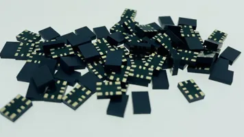 The “Golden Ratio” of RF Design: Why 7050 TCXOs Are Making a Comeback in 5G and Precision Wireless